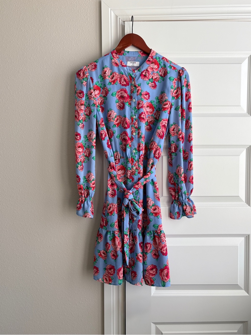 UNTUCKit April Blue Pink Floral Belted Shirt Dress Size 2